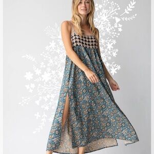 NATURAL LIFE Blue and Black Floral Maxi Dress